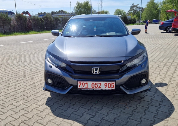 Honda Civic cena 72500 przebieg: 121000, rok produkcji 2017 z Świnoujście małe 379